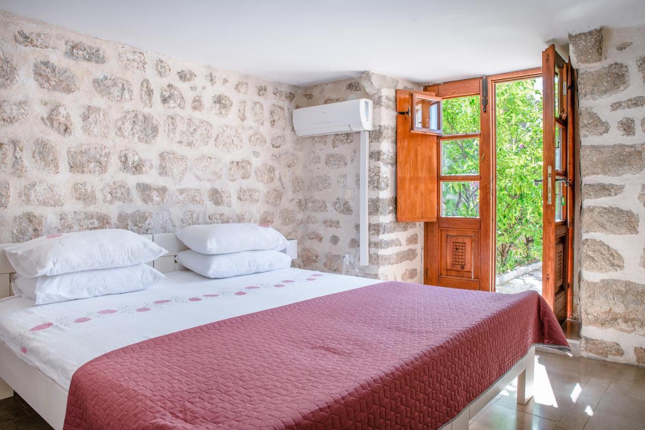 Guesthouse Mrshe Palace Perast Zewnętrze zdjęcie