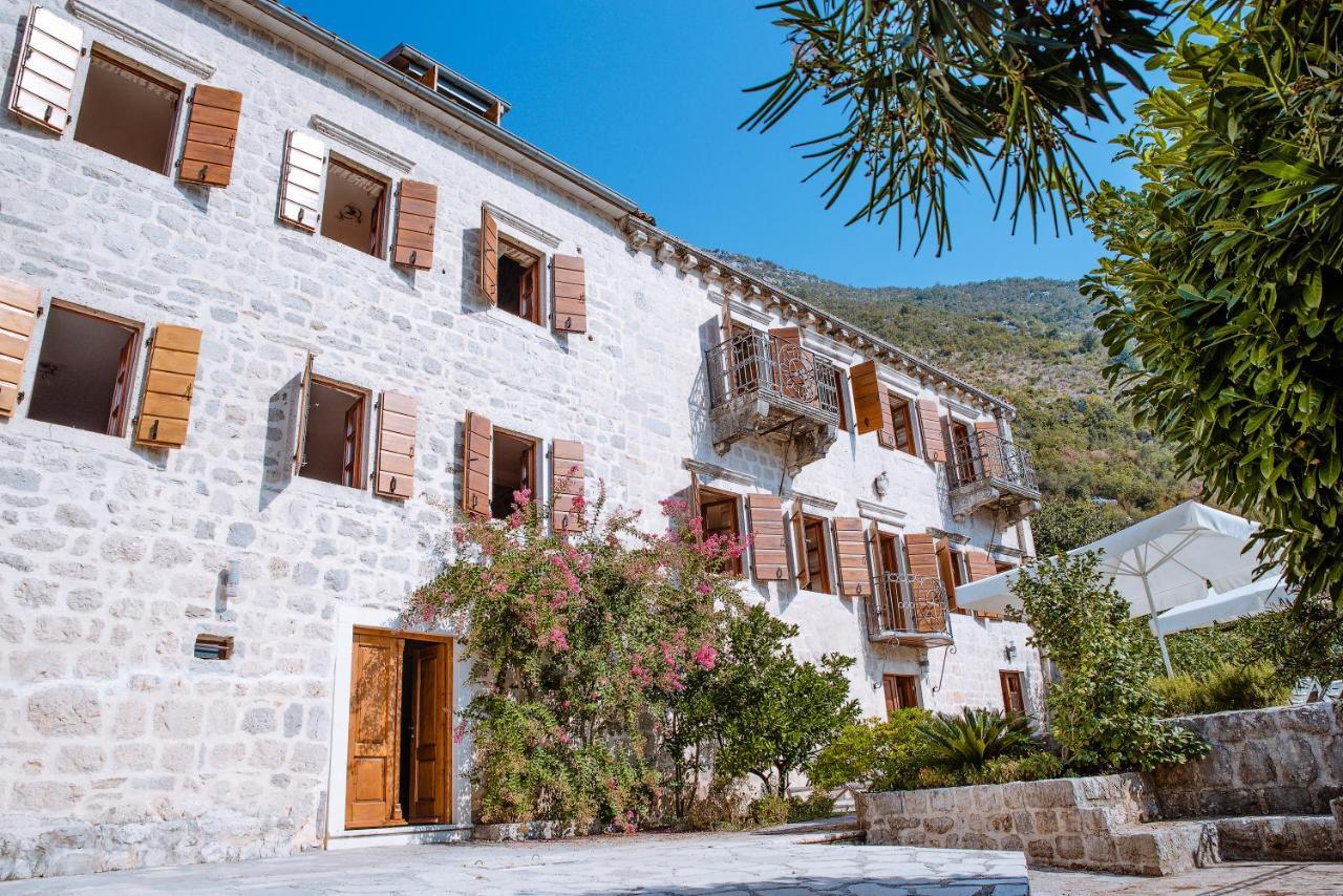Guesthouse Mrshe Palace Perast Zewnętrze zdjęcie