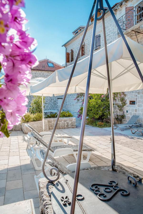 Guesthouse Mrshe Palace Perast Zewnętrze zdjęcie